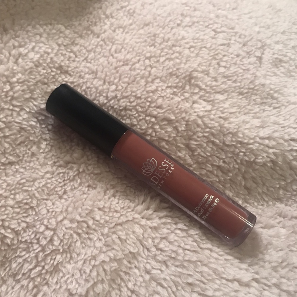 Adesse Liquid Lipstick